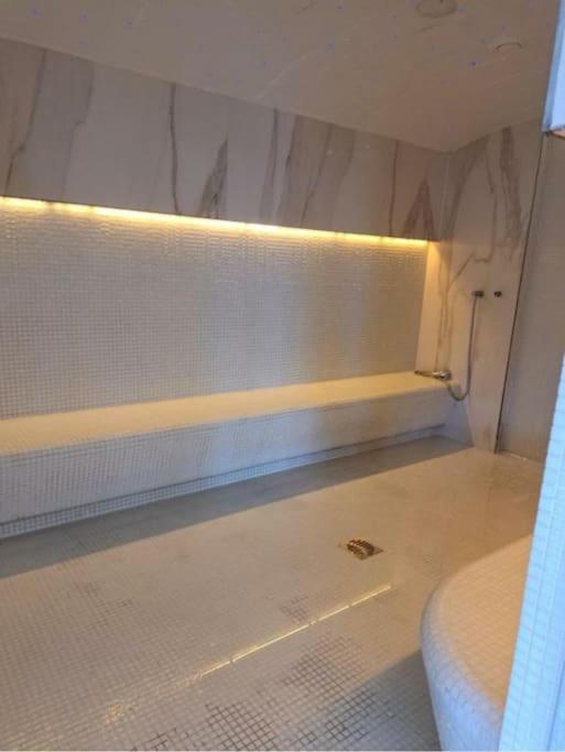 Alezzy Reasort Luxury Apartment 81 Prima Linie La Mare Navodari Luaran gambar