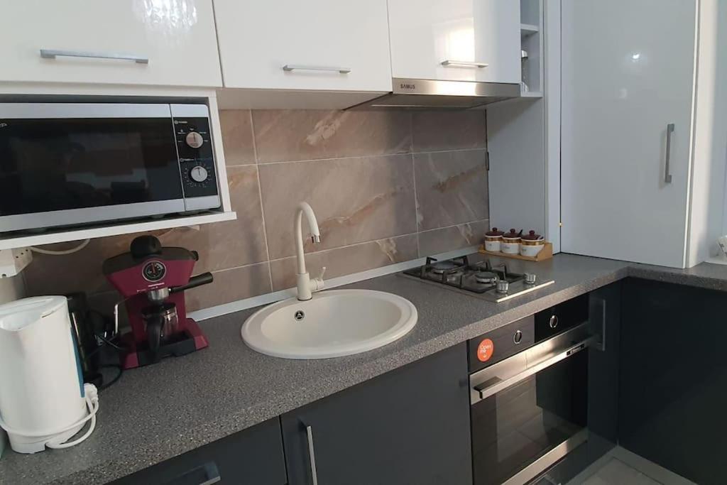 Alezzy Reasort Luxury Apartment 81 Prima Linie La Mare Navodari Luaran gambar