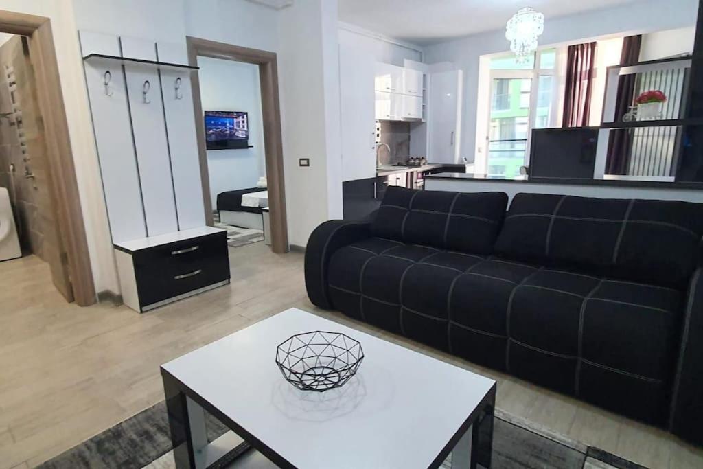 Alezzy Reasort Luxury Apartment 81 Prima Linie La Mare Navodari Luaran gambar