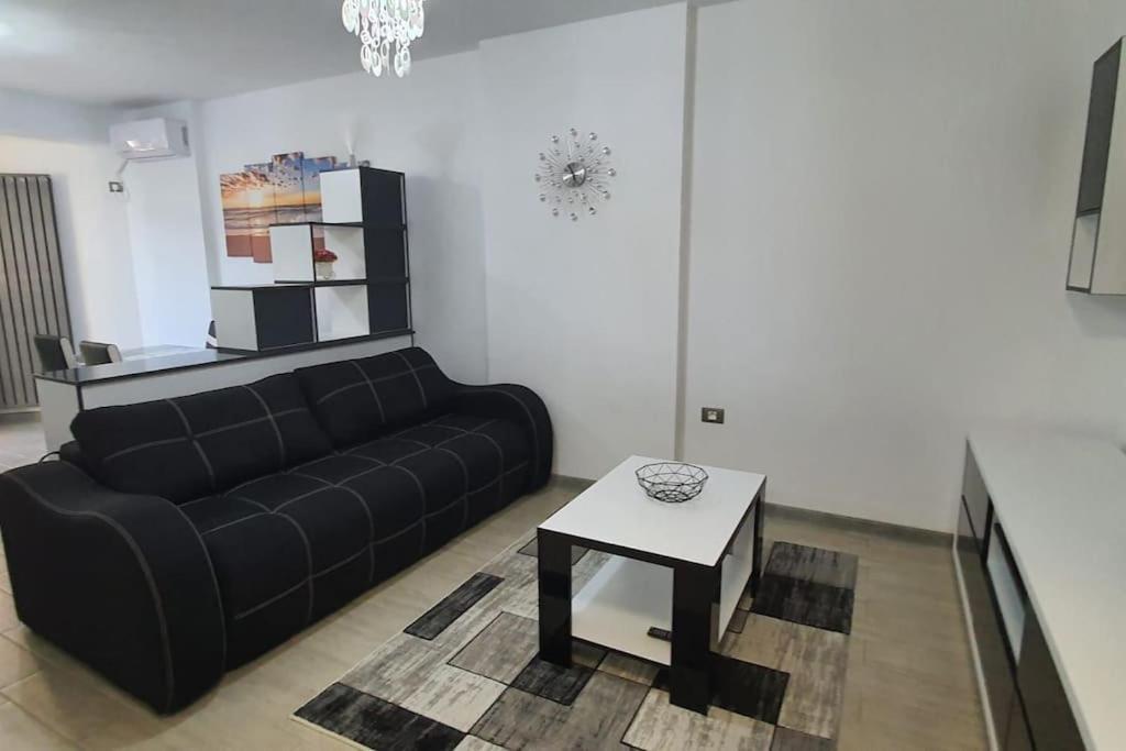 Alezzy Reasort Luxury Apartment 81 Prima Linie La Mare Navodari Luaran gambar