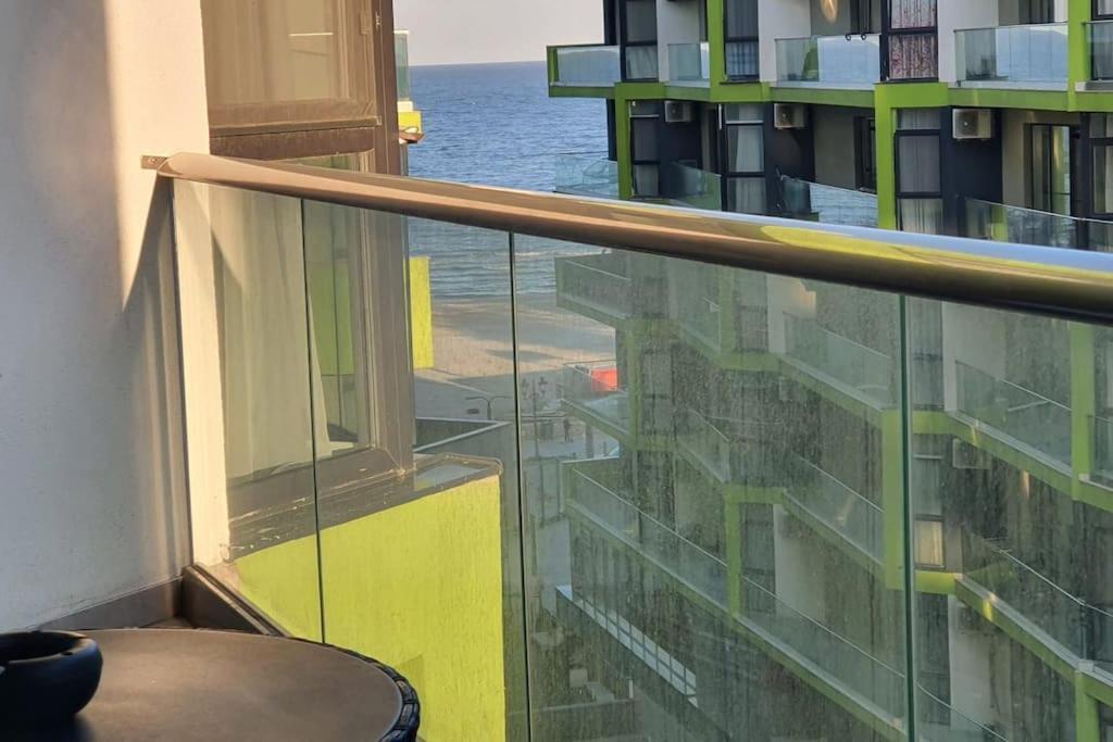 Alezzy Reasort Luxury Apartment 81 Prima Linie La Mare Navodari Luaran gambar